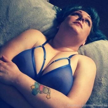 Full leaked Curvy shell private photo