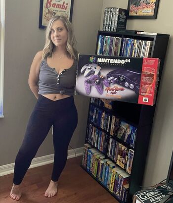 Full leaked Cutesexymom private photo