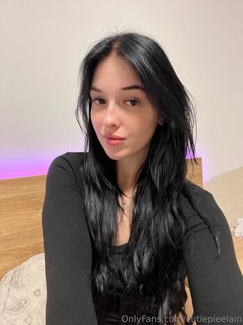 Full leaked Cutiepieelain private photo