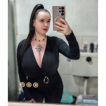 Full leaked Cvale private photo