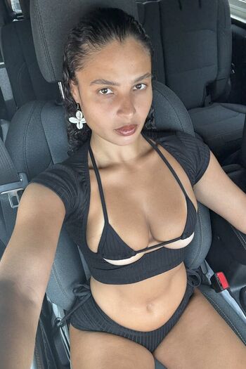 Full leaked Cxrilynne private photo