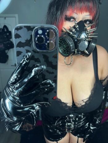 Full leaked Cybervamp private photo