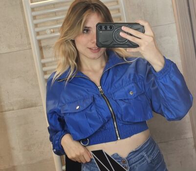 Full leaked Cyeluu private photo