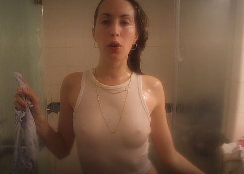 Full leaked Cylene hallawell page private photo