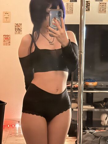 Full leaked Cyntheticdoll private photo