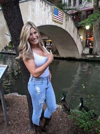 Full leaked Cynthia gauthier private photo