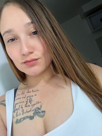 Full leaked D ani private photo