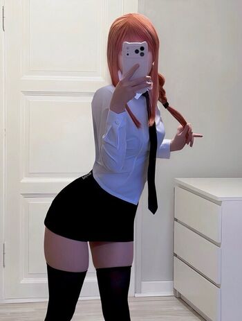Full leaked Dllshaped private photo