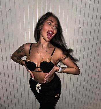 Full leaked Da lt private photo