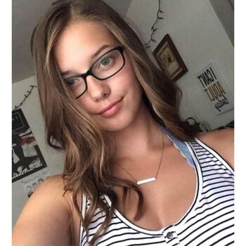 Full leaked Daddyyandhisslutxx private photo