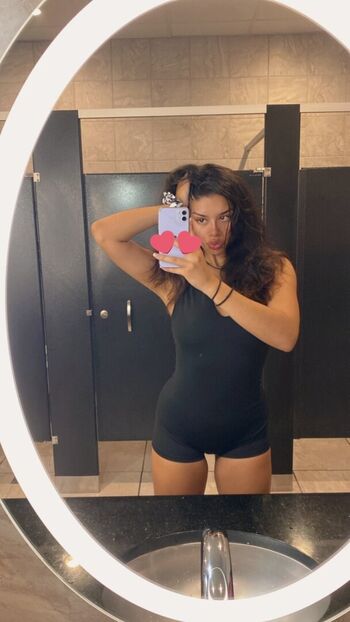 Full leaked Daeja luna private photo