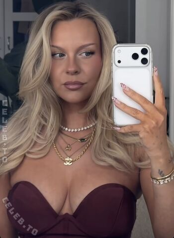 Full leaked Dagi bee private photo