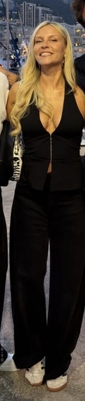 Full leaked Dagi bee private photo