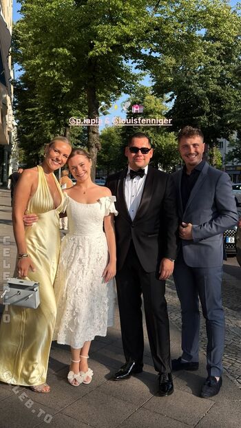 Full leaked Dagi bee  page private photo