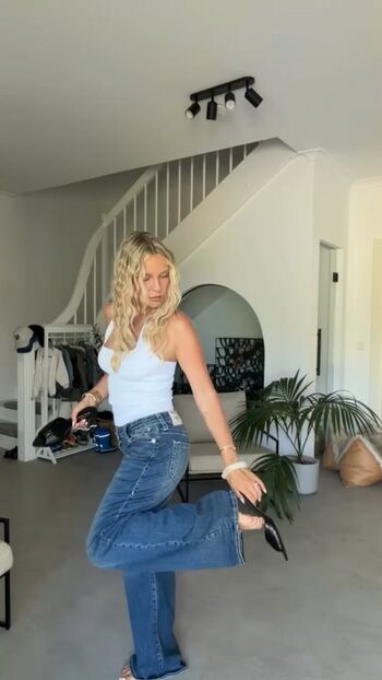 Full leaked Dagibee private photo