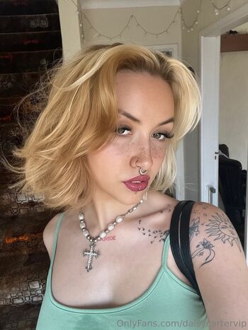 Full leaked Daisy carter private photo