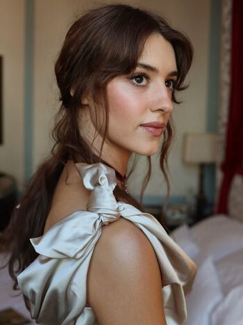 Full leaked Daisy edgar jones page private photo