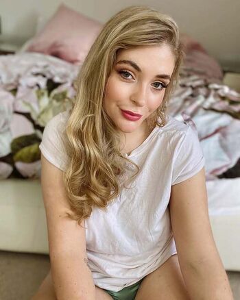 Full leaked Daisy hall private photo