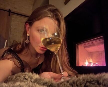 Full leaked Daisy hunter private photo