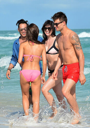 Full leaked Daisy lowe page private photo