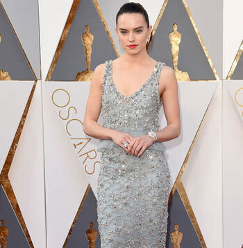 Full leaked Daisy ridley page private photo