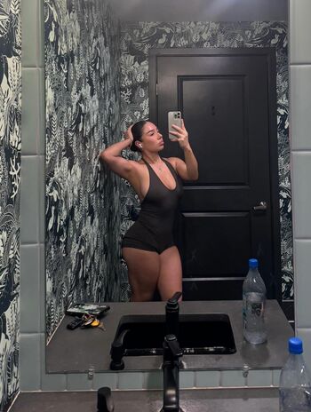 Full leaked Daisybguerrero private photo