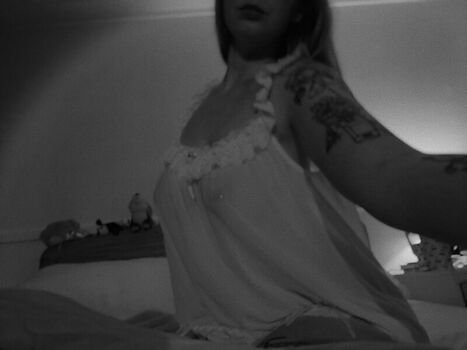 Full leaked Daisychain private photo