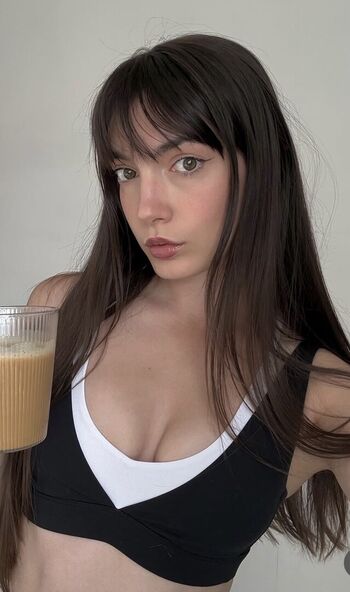 Full leaked Daisyfayebee private photo