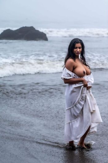 Full leaked Dakini page private photo