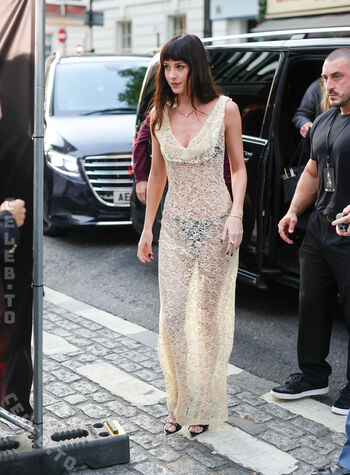 Dakota Johnson