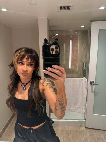 Full leaked Dakota kai private photo