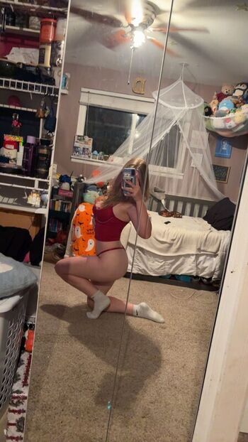 Full leaked Dakota parriott private photo