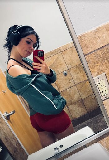 Full leaked Dalyce lift private photo