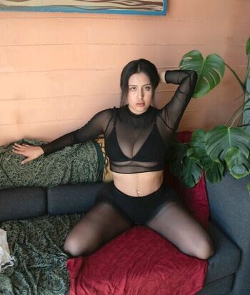 Full leaked Damarissalinas private photo