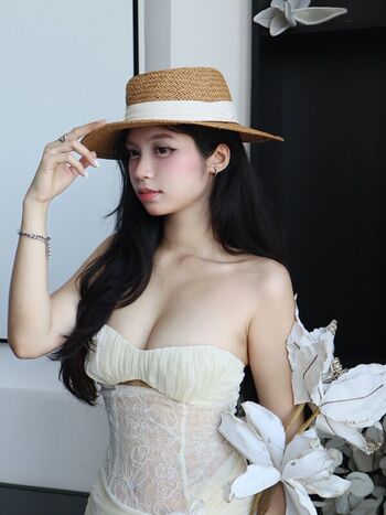 Full leaked Dan chuu page private photo