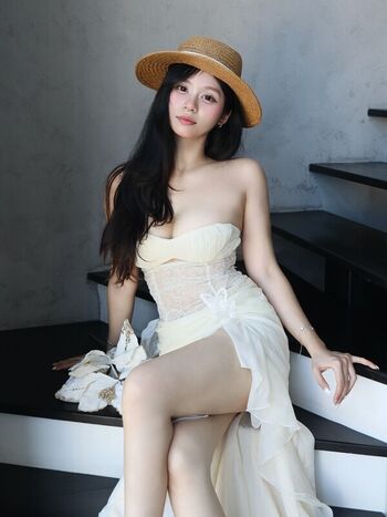 Full leaked Dan chuu page private photo