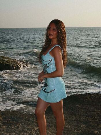 Full leaked Danae bessin page private photo