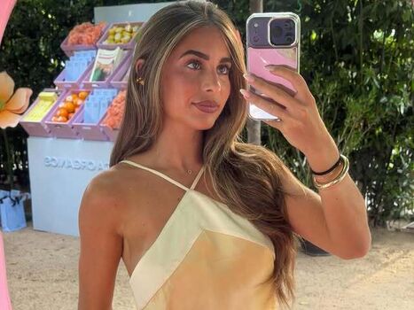 Full leaked Danae bessin private photo