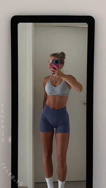 Full leaked Danamrts private photo