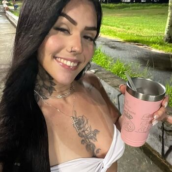dani_bluee