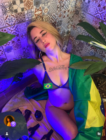Full leaked Dani bluee  page private photo