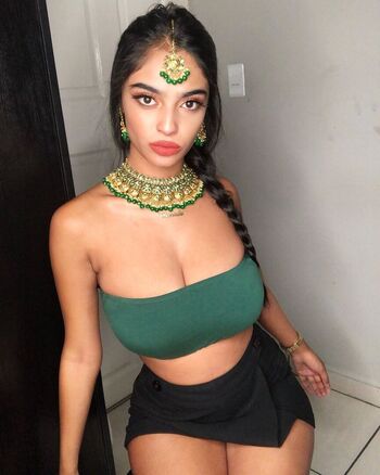 Full leaked Dani pillay private photo