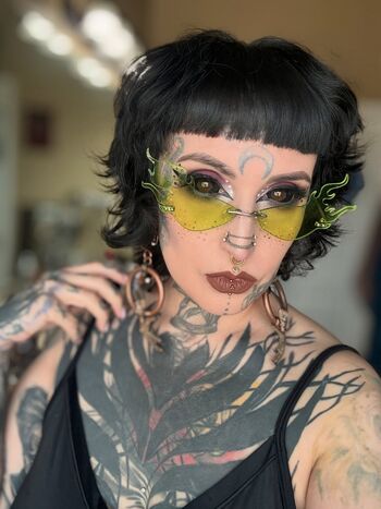 Full leaked Danibinx private photo