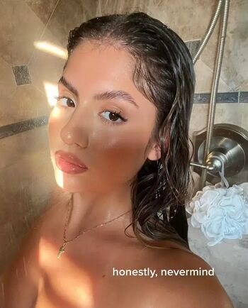 Full leaked Danibuenoo private photo