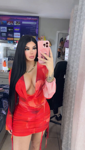 Full leaked Daniela chaverry private photo