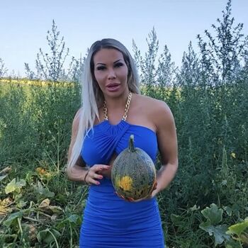 Full leaked Daniela cora hansson private photo