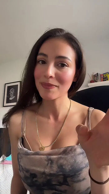 Full leaked Daniela derly private photo