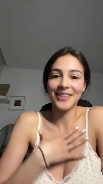 Full leaked Daniela derly private photo