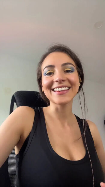 Full leaked Daniela derly private photo