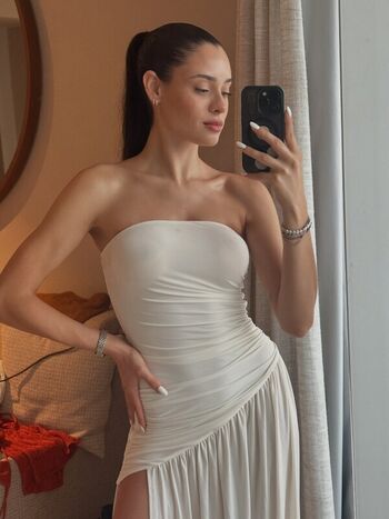 Full leaked Daniela melchior private photo